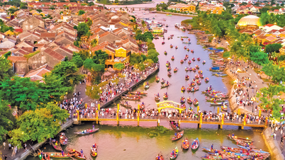 Bình yên sóng nước
