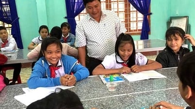 Cuộc thi viết "Người thầy kính yêu": Thầy giáo như người cha của học trò miền núi