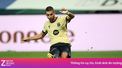 'Cá mập' Ferran Torres sẵn sàng nuốt lấy cơ hội