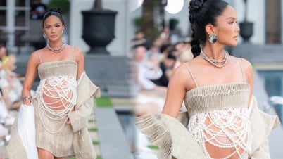 H’Hen Niê khoe bụng bầu trên sàn catwalk trước khi nghỉ sinh