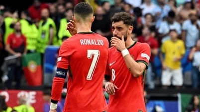 Ronaldo dàn xếp để Bruno Fernandes về Al Nassr