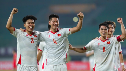 U.23 Việt Nam vô địch, HLV Kim Sang-sik gọi ai lên đội tuyển quốc gia?
