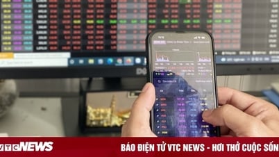 Dự báo VN-Index tăng trong ngắn hạn, nhà đầu tư nên mua vào?