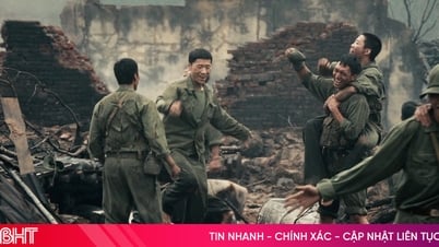 'Red Rain' tembus 200 miliar VND, jadi film perang terlaris