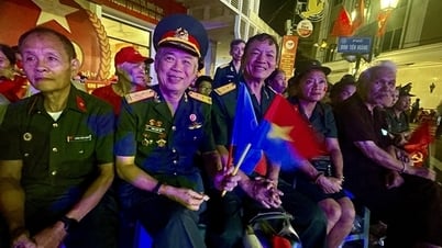The emotion and pride of veterans on the streets of the capital
