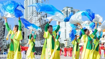 9월 2일 오전 6시: 예술 프로그램 "베트남의 자부심 - 영원히 울려 퍼지는 평화의 노래"가 진행됩니다.