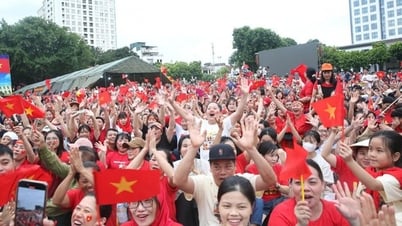 Perdana Menteri meminta agar pemberian hadiah kepada masyarakat pada Hari Nasional, 2 September segera dilaksanakan, dengan memastikan jadwalnya tepat.