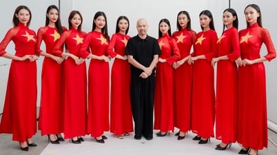Seniman berjasa Duc Hung sebagai juri khusus pada kesempatan peringatan 80 tahun Hari Nasional