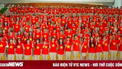 Huyen Trang, Viet Danh dan lebih dari 30 penyanyi bernyanyi bersama dalam MV merayakan Hari Nasional 2 September