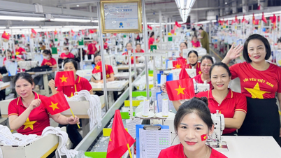 บรรยากาศงานวันชาติครบรอบ 80 ปี คนงานและคนงานจังหวัดเหงะอาน