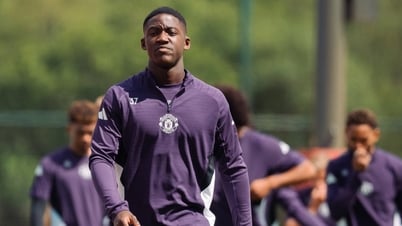 Berita transfer 30/8: Mainoo tinggalkan MU, Arsenal dapatkan Hincapie
