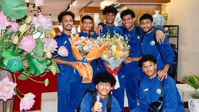 Os competidores diretos do Sub-23 do Vietnã foram treinar assim que chegaram ao Viet Tri