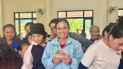 Hơn 39 nghìn người dân ở xã Phong Nha nhận quà mừng Tết Độc lập