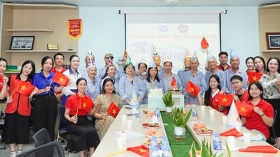 「Living to share」が慈善活動のために約7000万ドンを調達