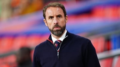 Pelatih Southgate beralih ke MC setelah 1 tahun meninggalkan tim Inggris