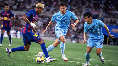 Rashford ghi bàn ra mắt, Barcelona thắng đậm 5-0 Daegu FC