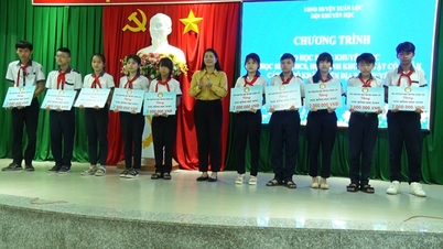 Xuân Lộc trao học bổng cho học sinh khuyết tật, học sinh có hoàn cảnh khó khăn
