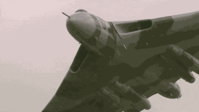 Avro Vulcan huyền thoại một thời của không quân chiến lược Anh
