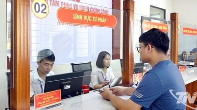 Từ “quản lý” sang “phục vụ”