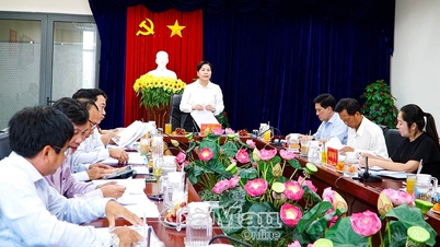 ត្រូវ​អនុវត្ត​ជា​បន្ទាន់​នូវ​គោលនយោបាយ​រៀបចំ​អង្គភាព​រដ្ឋបាល និង​រៀបចំ​រដ្ឋបាល​ថ្នាក់​មូលដ្ឋាន​ពីរ​ថ្នាក់។