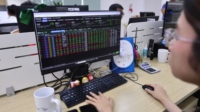 Thuế chứng khoán: Cần cân nhắc để không làm nản lòng nhà đầu tư