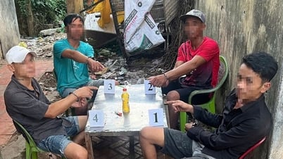 Chau Phu Commune Police caught 4 subjects organizing and illegally using drugs