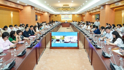 Giữ ổn định lãi suất tiền gửi, giảm lãi suất cho vay