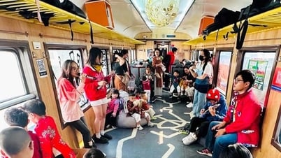 Trains connecting Hanoi's heritage