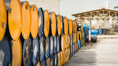 Giá dầu thô giảm sau khi OPEC+ quyết định tăng mạnh sản lượng từ tháng 9
