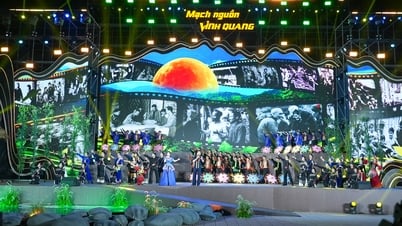 Lấp lánh những trang sử vàng