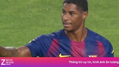 Rashford ghi bàn đầu tiên cho Barca