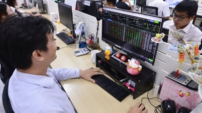 'Sang tay' cổ phiếu Vingroup: Xuất hiện lệnh thỏa thuận khủng gần 10.000 tỉ đồng