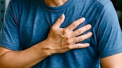Nam thanh niên 20 tuổi bị ngừng tim khi tập gym