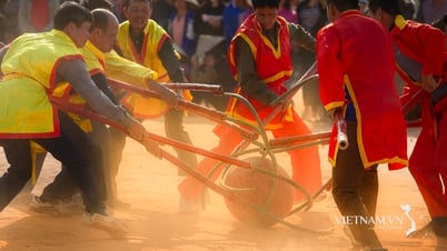 Hội cướp cầu Đình Nội