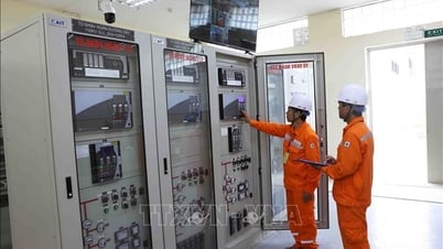 Công suất tiêu thụ điện tăng đột biến vì nắng nóng