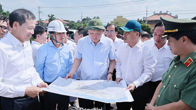 Phó Thủ tướng Thường trực Chính phủ Nguyễn Hòa Bình đề nghị các bộ, ngành hỗ trợ tỉnh Đồng Nai tháo gỡ khó khăn, đẩy nhanh tiến độ 2 dự án quan trọng