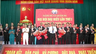Trưởng ban Nội chính Tỉnh ủy Phùng Tiến Quân dự Đại hội đại biểu Đảng bộ xã Quản Bạ