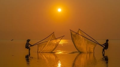 Biển vô cực - "chiếc gương" khổng lồ của thiên nhiên