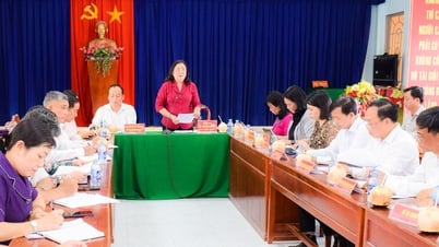 Phú Thuận tiếp tục quan tâm kiện toàn bộ máy, lãnh đạo tổ chức thành công Đại hội Đảng bộ xã