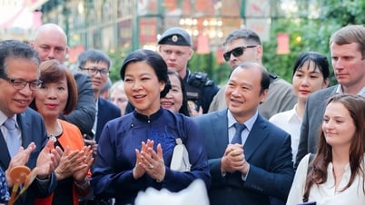 Văn hóa gắn kết con người, xóa nhòa biên giới
