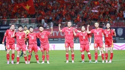Thắng đậm Campuchia, ĐT nữ Việt Nam ra quân thắng lợi