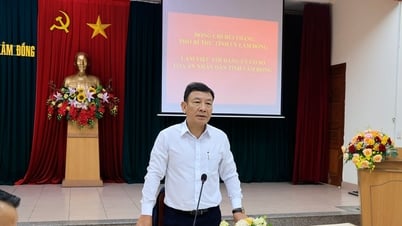 Phó Bí thư Tỉnh ủy Lâm Đồng Bùi Thắng làm việc với Đảng ủy Tòa án Nhân dân tỉnh