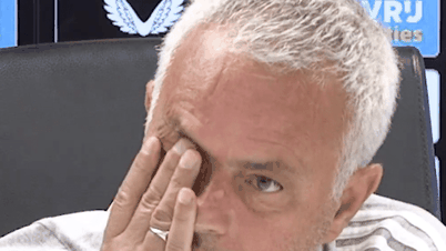 'Người đặc biệt' Mourinho bật khóc khi nhắc đến Jorge Costa