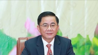 Báo cáo Bộ Chính trị, Ban Bí thư 6 tháng một lần về công tác thông tin đối ngoại