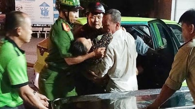Công an phường Long Xuyên kịp thời hỗ trợ đưa người bị đột quỵ đến bệnh viện