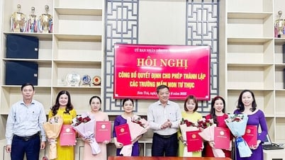 Phường Sơn Trà trao quyết định thành lập 6 trường mầm non tư thục