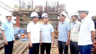 Đẩy nhanh tiến độ thi công cầu Kênh Vàng và đường dẫn, bảo đảm an toàn lao động