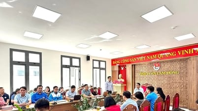 Phó Bí thư Tỉnh ủy Lâm Đồng Đặng Hồng Sỹ thăm và làm việc với Tỉnh đoàn
