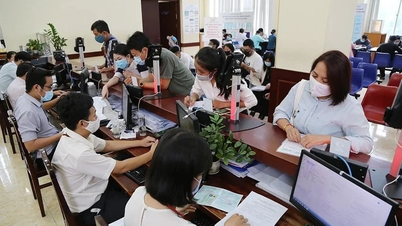 Bộ Nội vụ giải đáp chế độ chính sách của người công tác tại các hội quần chúng