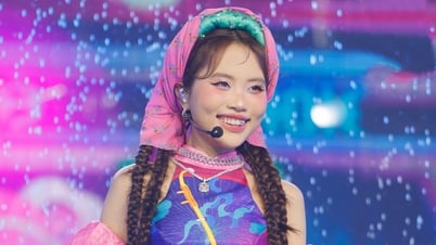 NSND Thanh Ngoan hướng dẫn các ‘em xinh’ hát Xẩm, Phương Mỹ Chi gây ấn tượng